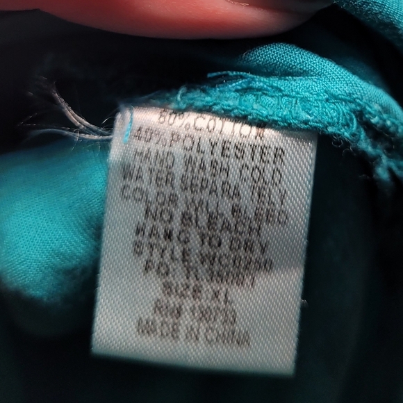 Umgee Slit sleeve blouse high low. Size XL - Picture 4 of 6